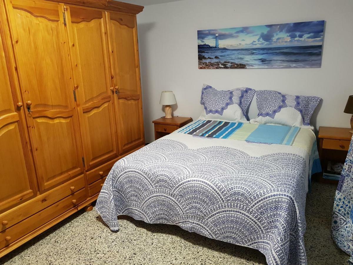 Bed And Breakfast By The Sea Pozo Izquierdo Extérieur photo