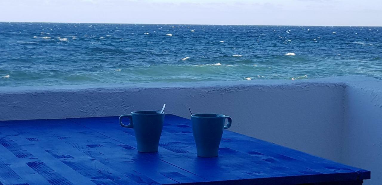 Bed And Breakfast By The Sea Pozo Izquierdo Extérieur photo